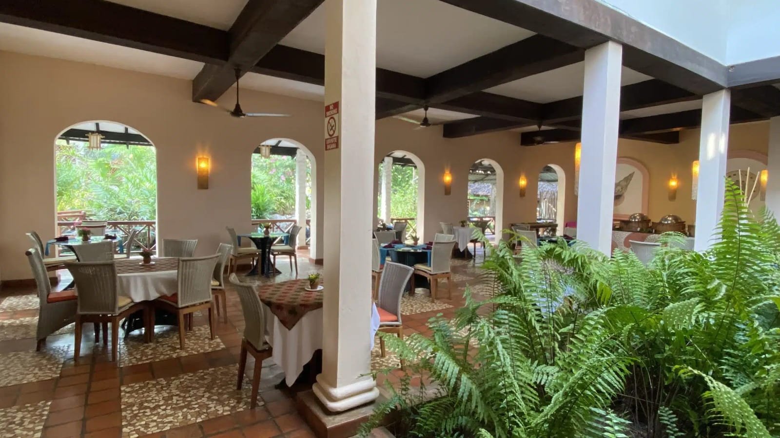 pinewood beach resort family restaurant