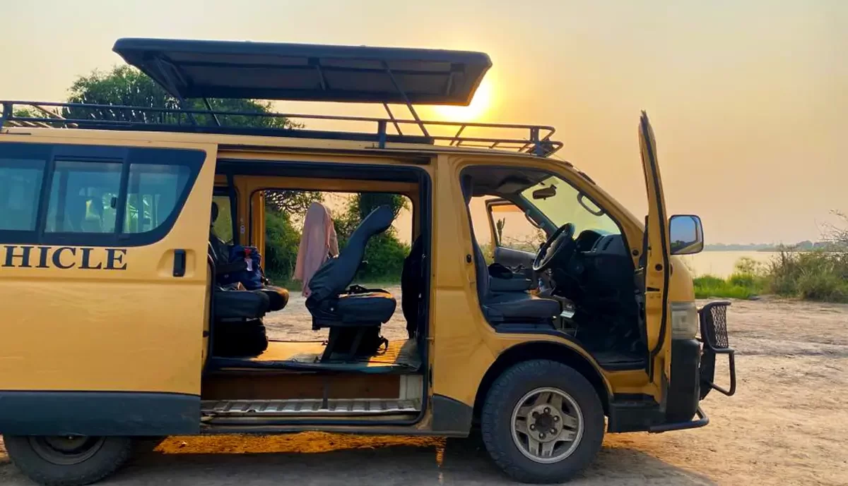 best-safari-van-for-hire-in-east-africa.webp