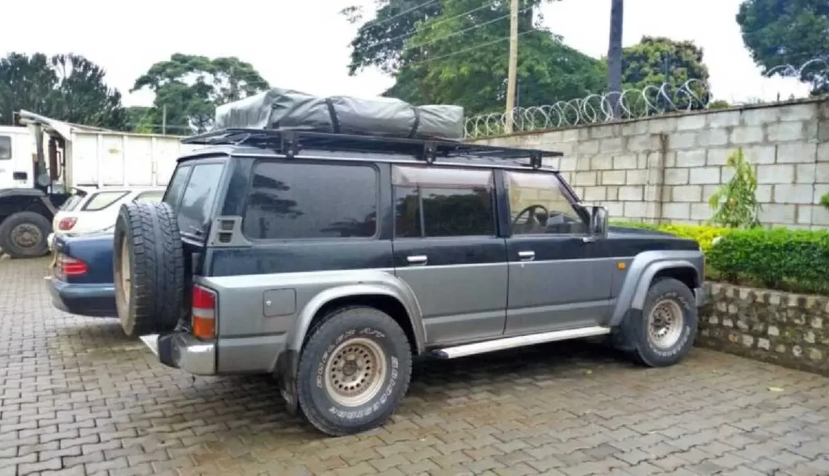 roof-top-tent-jeep.webp